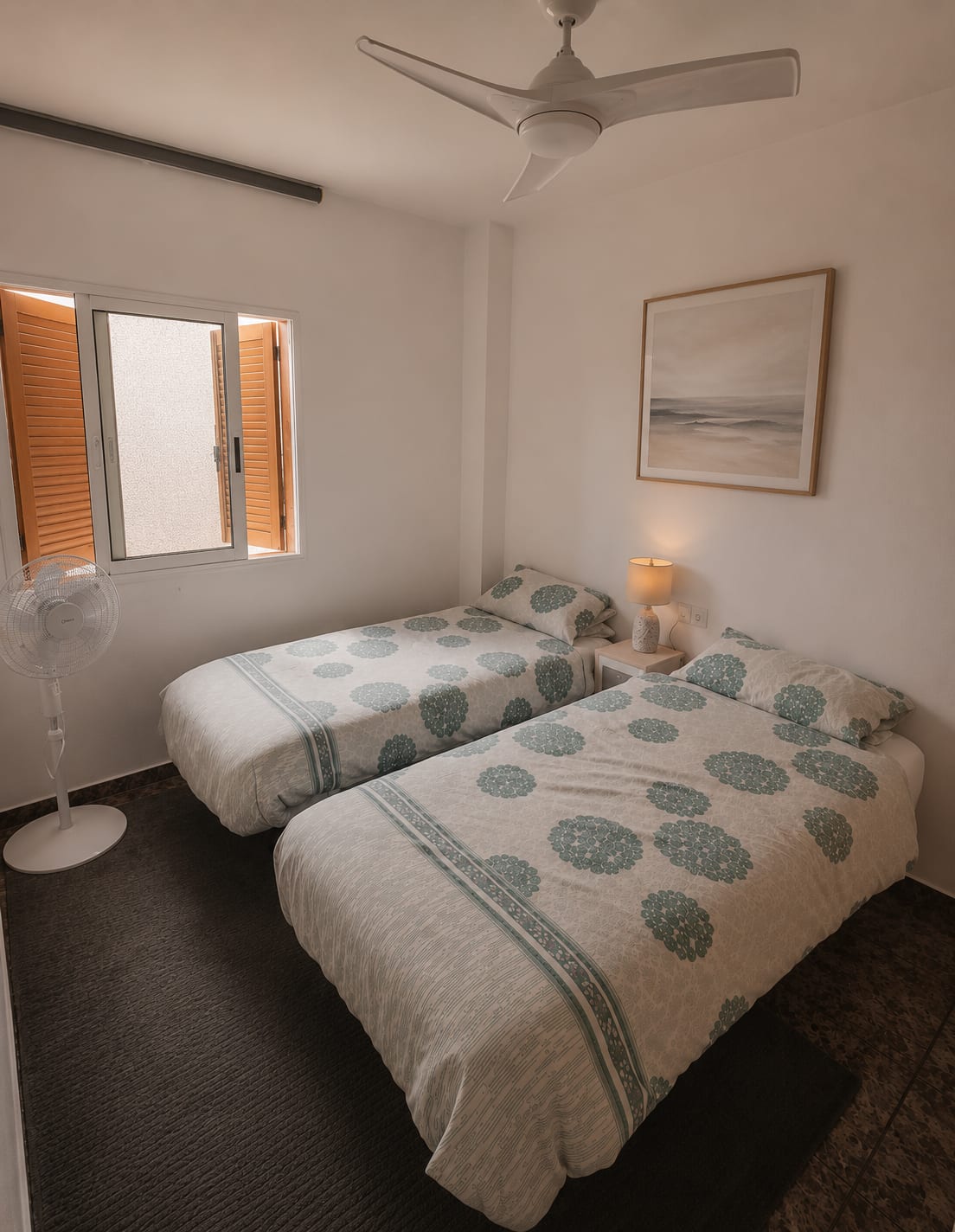 Tweede slaapkamer van Casa Feliz met twee eenpersoonsbedden